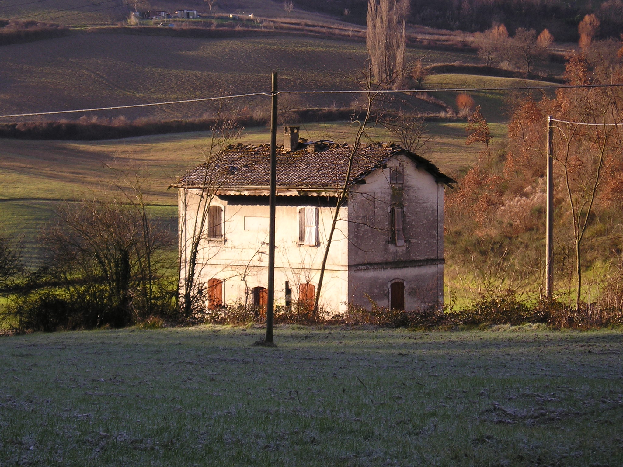 Casello ferroviario km. 75