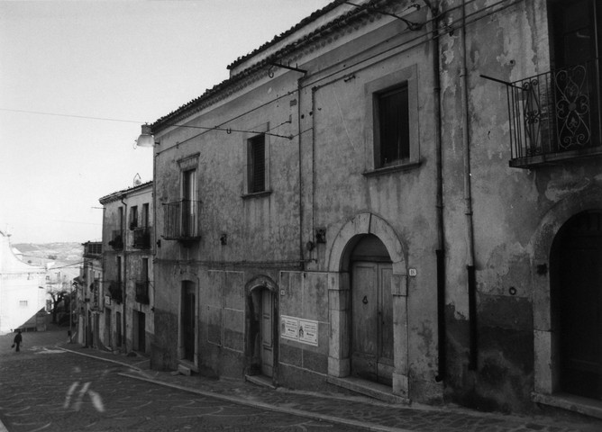 casa, plurifamiliare