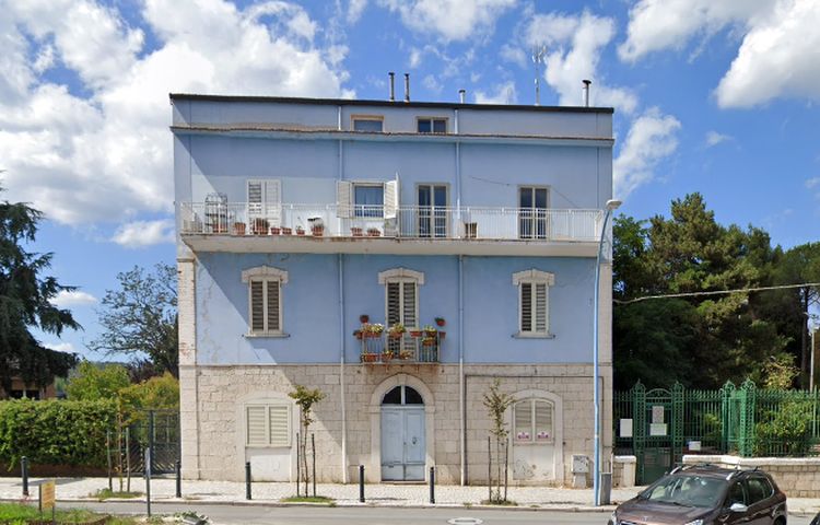 casa, plurifamiliare