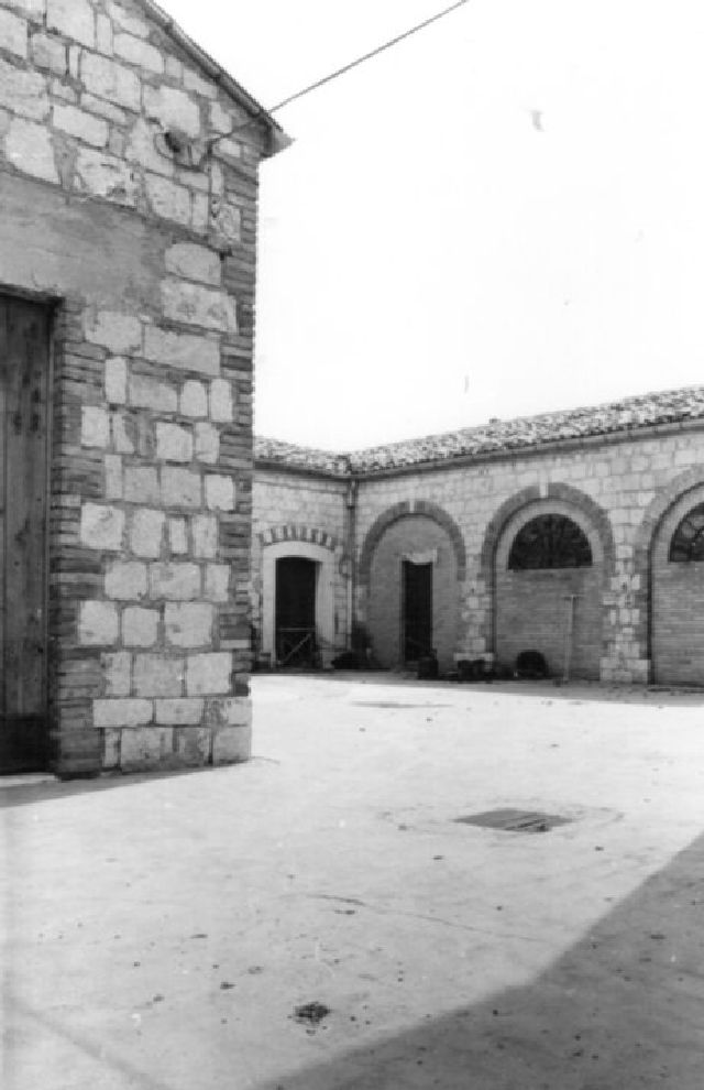 scuderia di villa Cerio