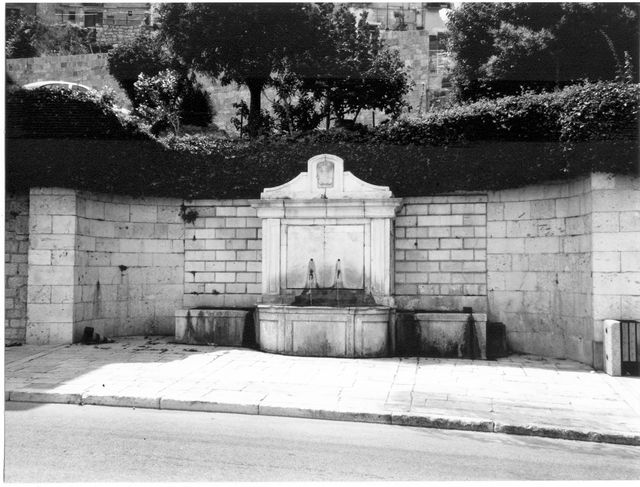 Fonte Pietra
