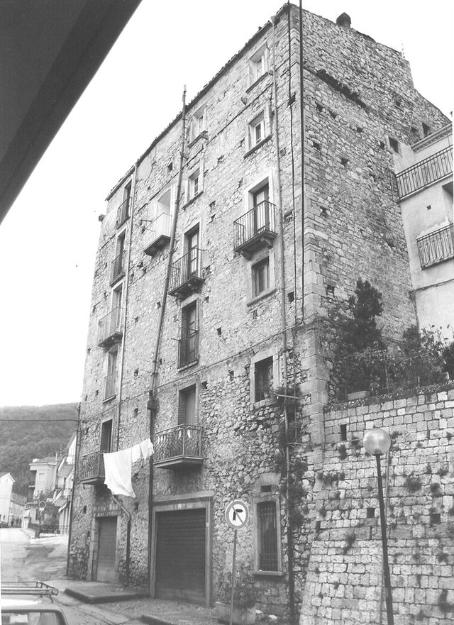 palazzo, plurifamiliare