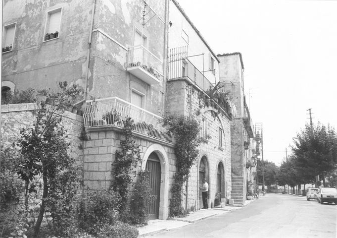 casa, plurifamiliare