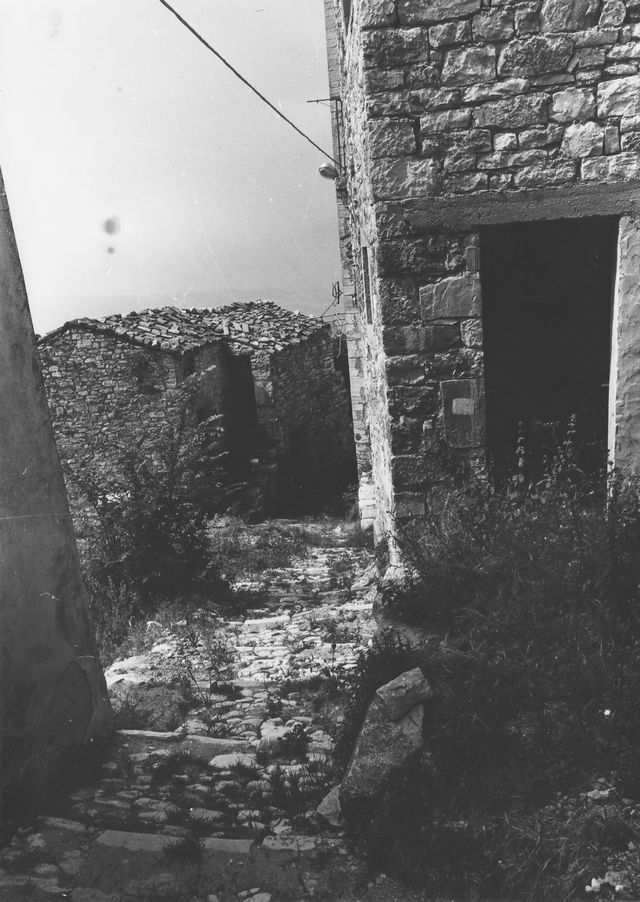 casa, rustica, plurifamiliare