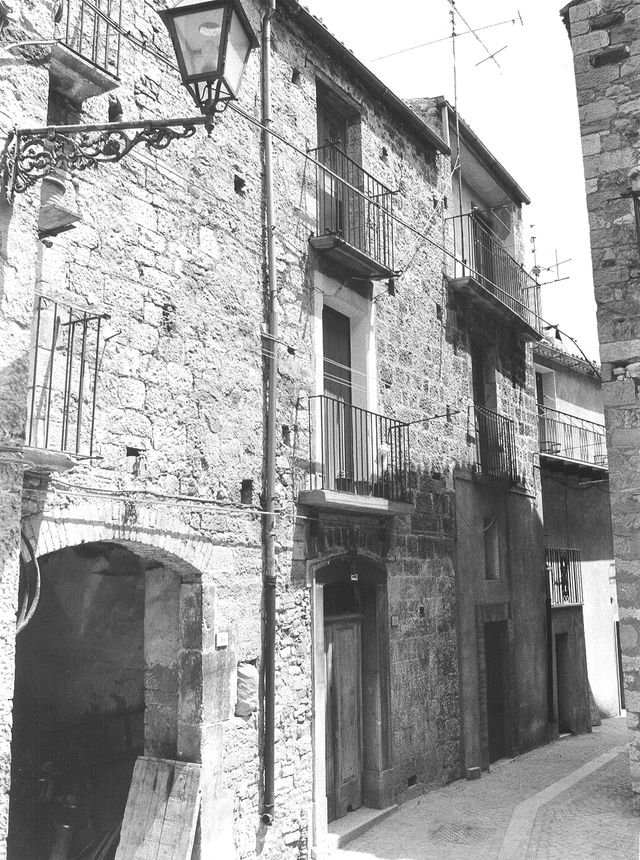 Casa Iuliani-Di Paolo-Sangiovanni