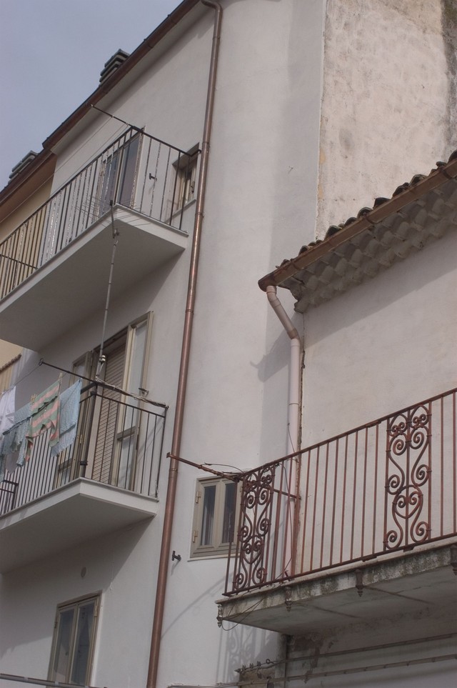 casa, a schiera, con torre