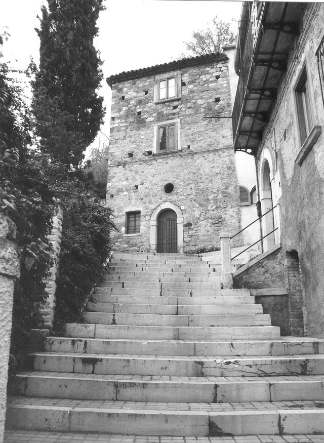 Casa Antonecchia-Ciarlariello