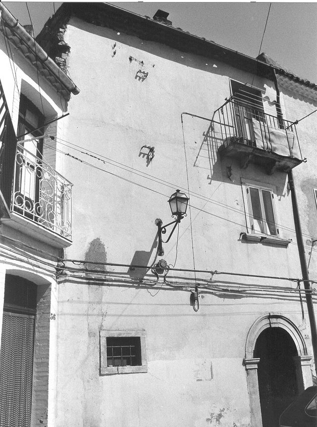 casa, plurifamiliare