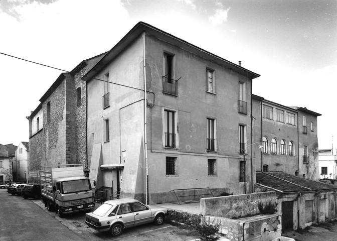 palazzo, con supportico