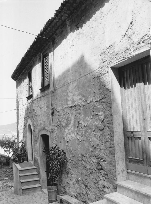 casa, plurifamiliare