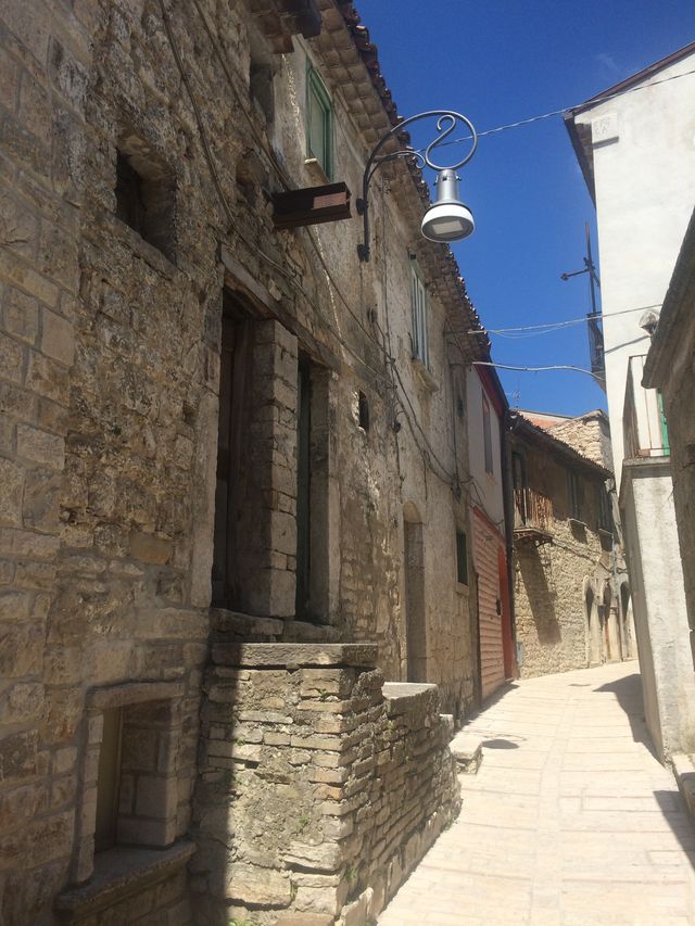 Casa Barbieri-Di Corpo-Villani