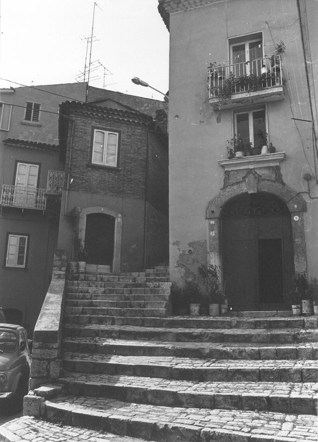 palazzo, plurifamiliare