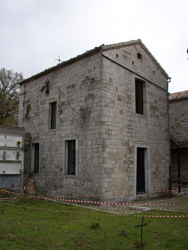 Ingresso Monumentale al Cimitero di Monacilioni