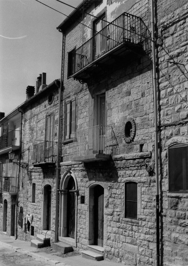 casa, a schiera, plurifamiliare