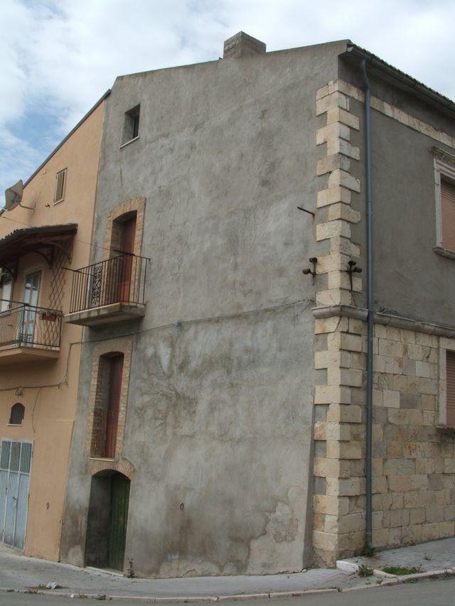 palazzo, plurifamiliare