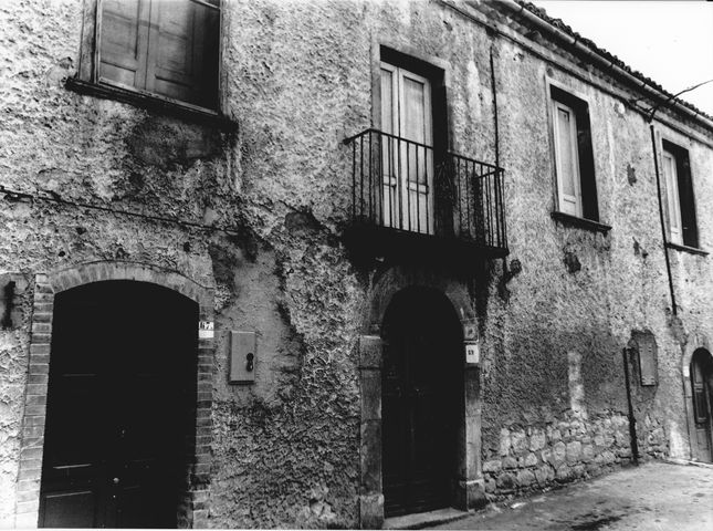 palazzo, plurifamiliare