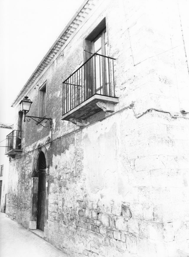 palazzo, plurifamiliare