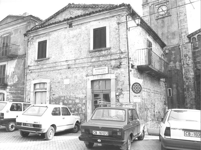 Casa Ferrante