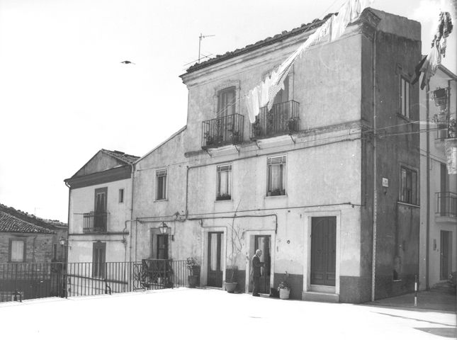 palazzina, plurifamilliare