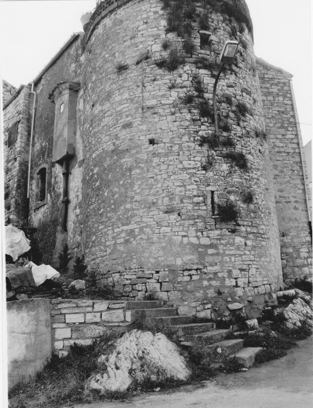 Casa Colasurdo-Torre di Porta Fredda