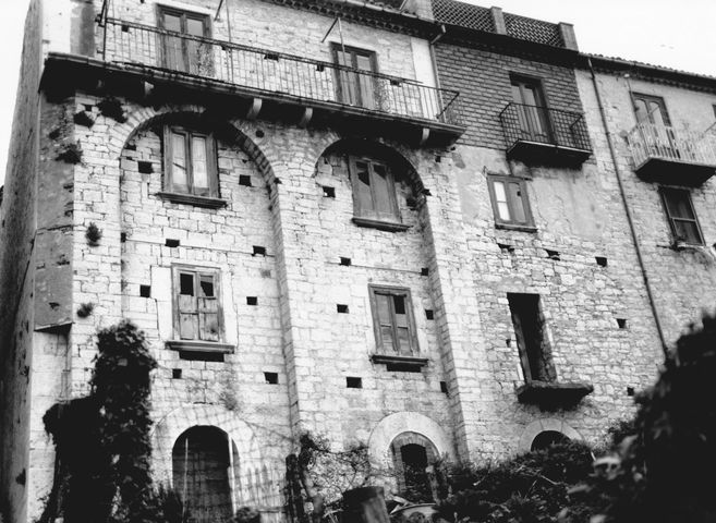 palazzo, monofamiliare