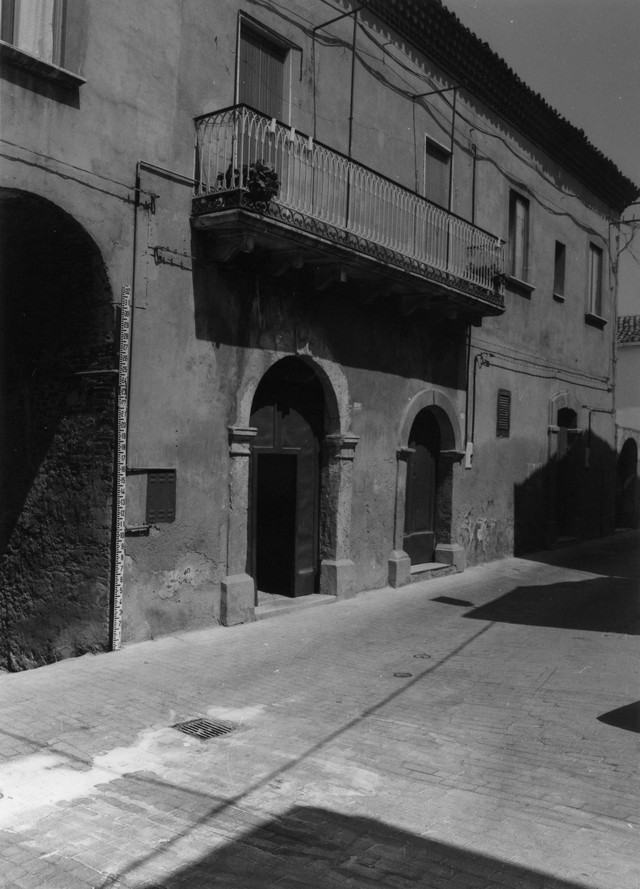 palazzo, con supportico
