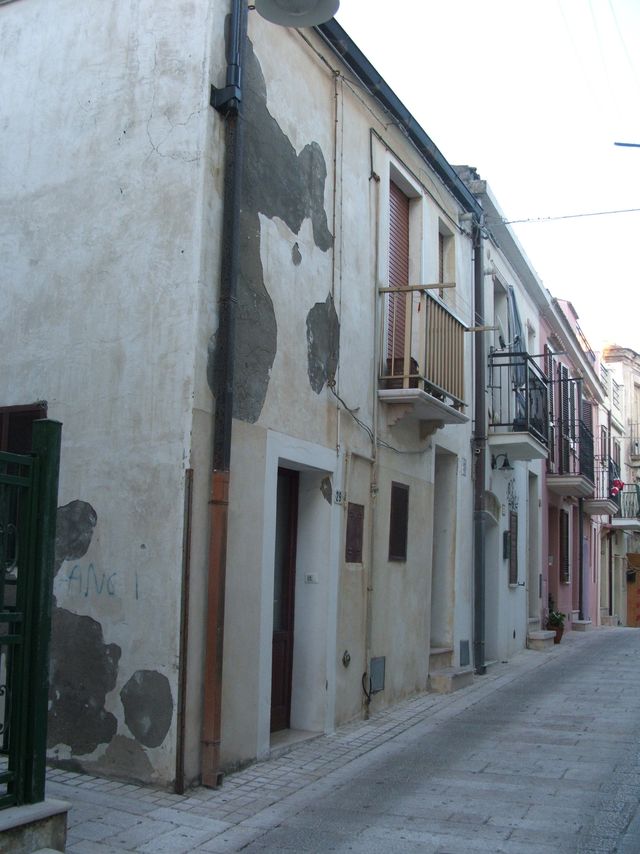 Casa Bassani-Presenza