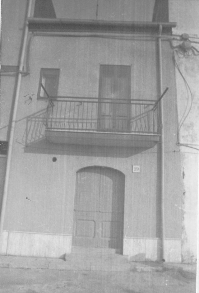 Casa Cannarsa-Piscone )