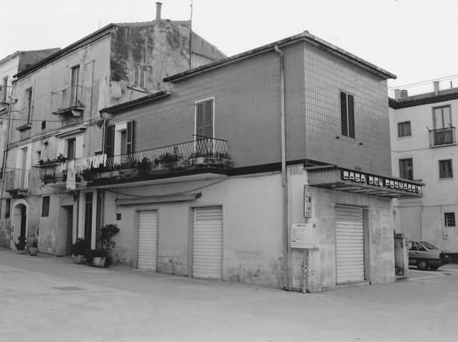 Casa Casolino-Leone
