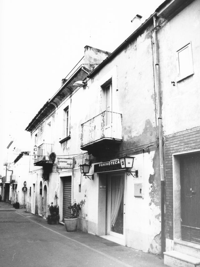 Casa Ferraro-Tutolo
