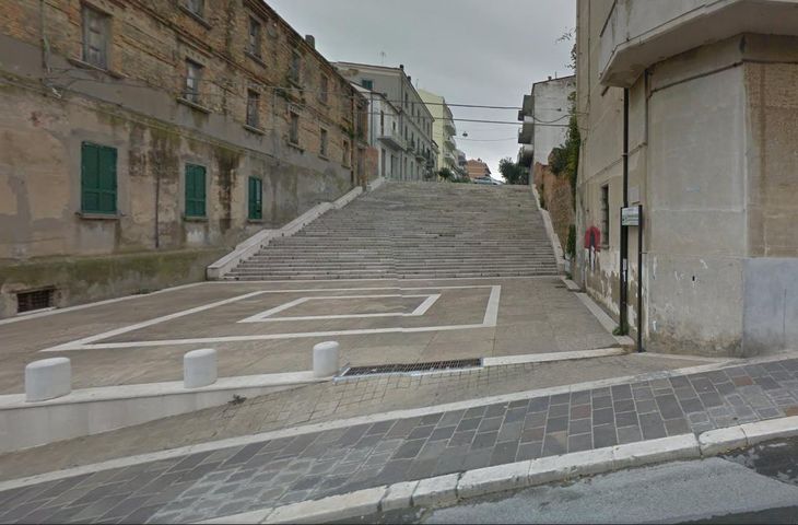 Scalinata del III corso