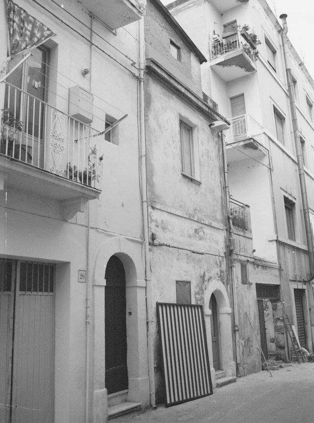 casa, a schiera, plurifamiliare