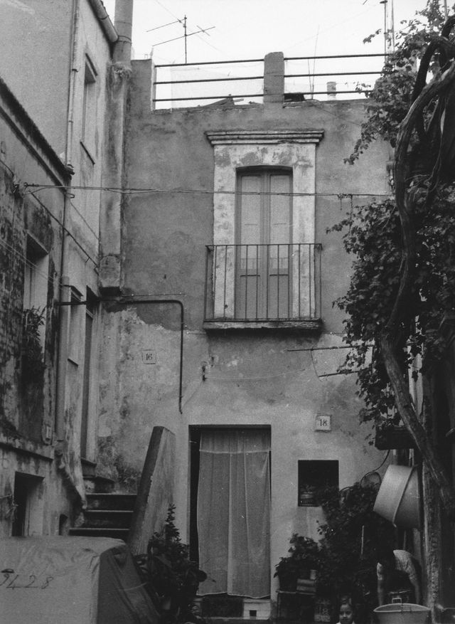 case, a schiera, plurifamiliari