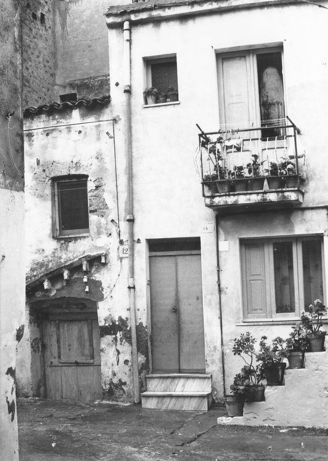 case, a schiera, plurifamiliari,