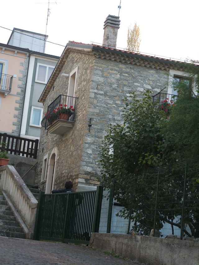 Casa Di Tullio-Perella
