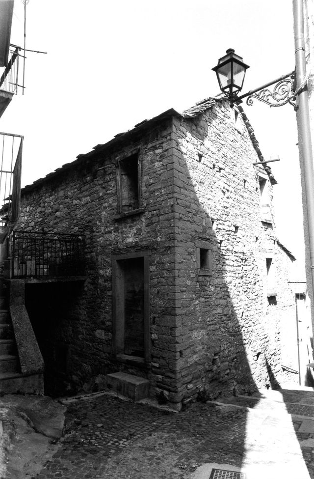 casa, plurifamiliare