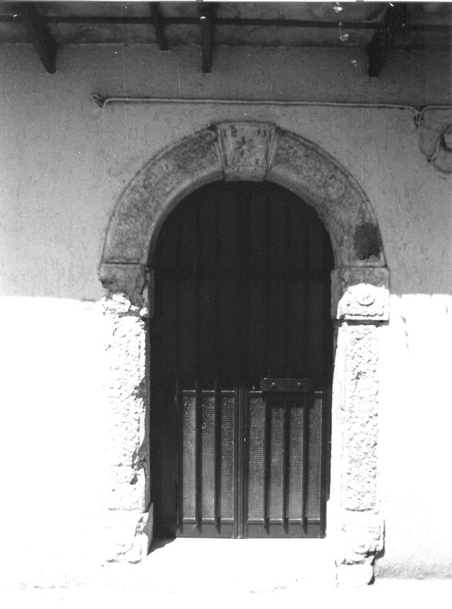 casa, a schiera, plurifamiliare