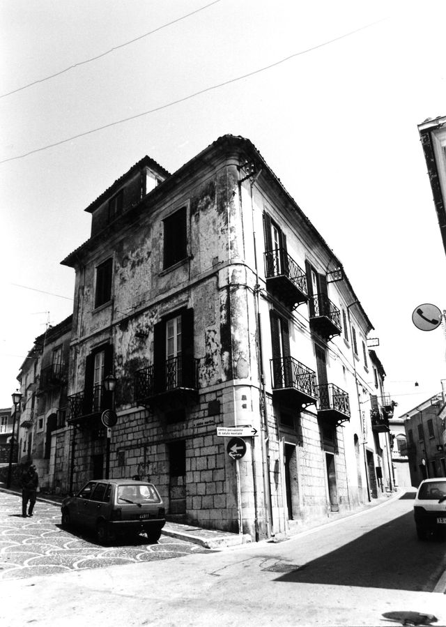 palazzo, plurifamiliare