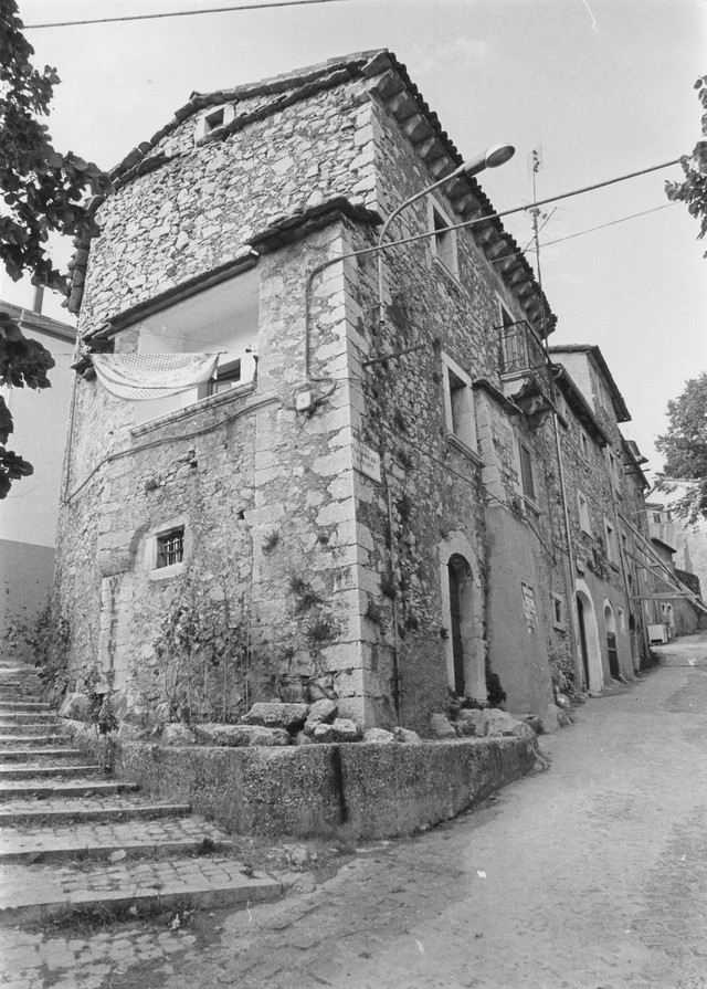 Case Mannarelli-Tornincasa-Gonnella
