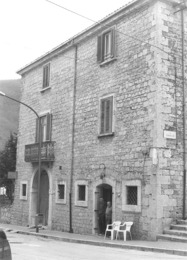 palazzo, plurifamiliare