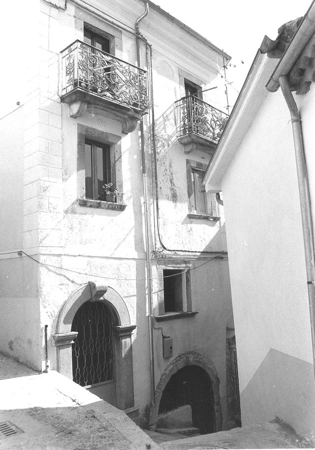 palazzo, borghese, plurifamiliare