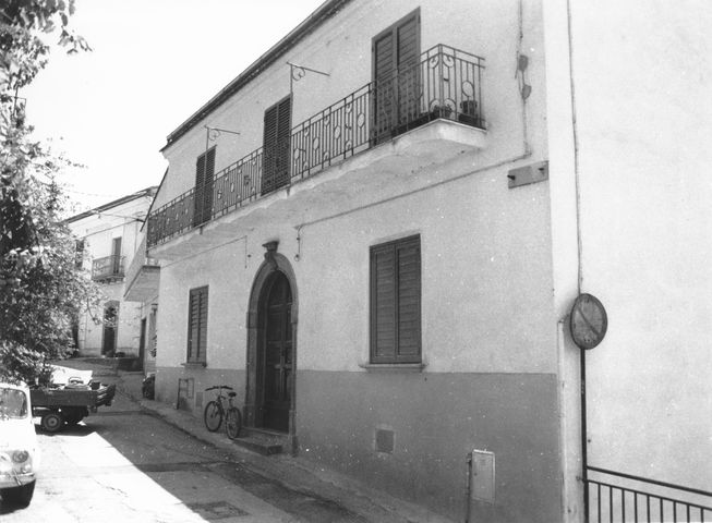 Casa Izzi-Saracino