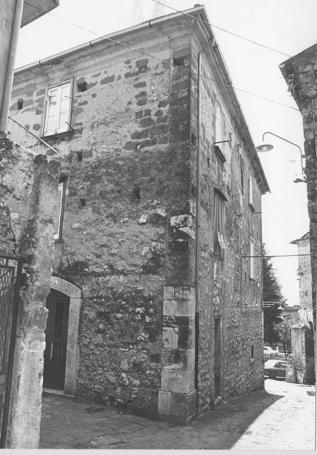casa, a blocco, plurifamiliare