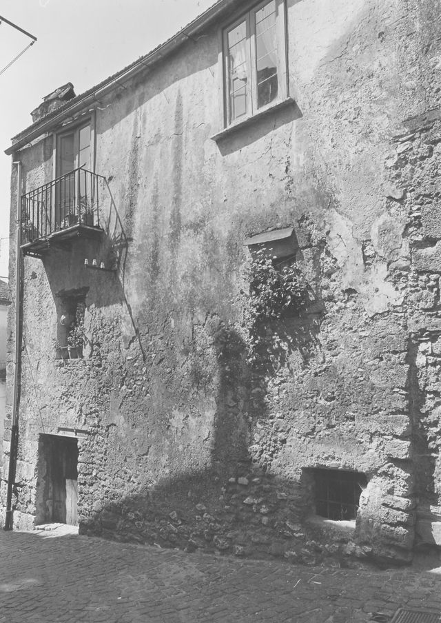 casa, a blocco, plurifamiliare