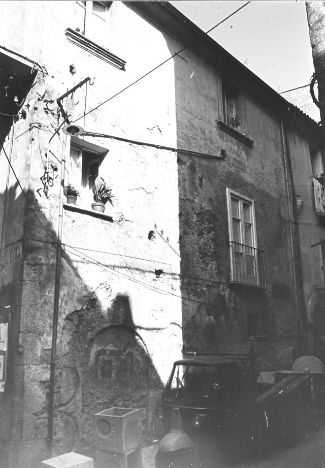 casa, a schiera, plurifamiliare