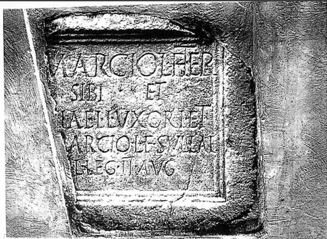 iscrizione latina funeraria Via Giordano