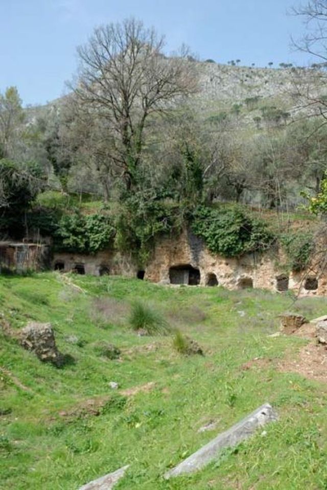 zona di interesse archeologico