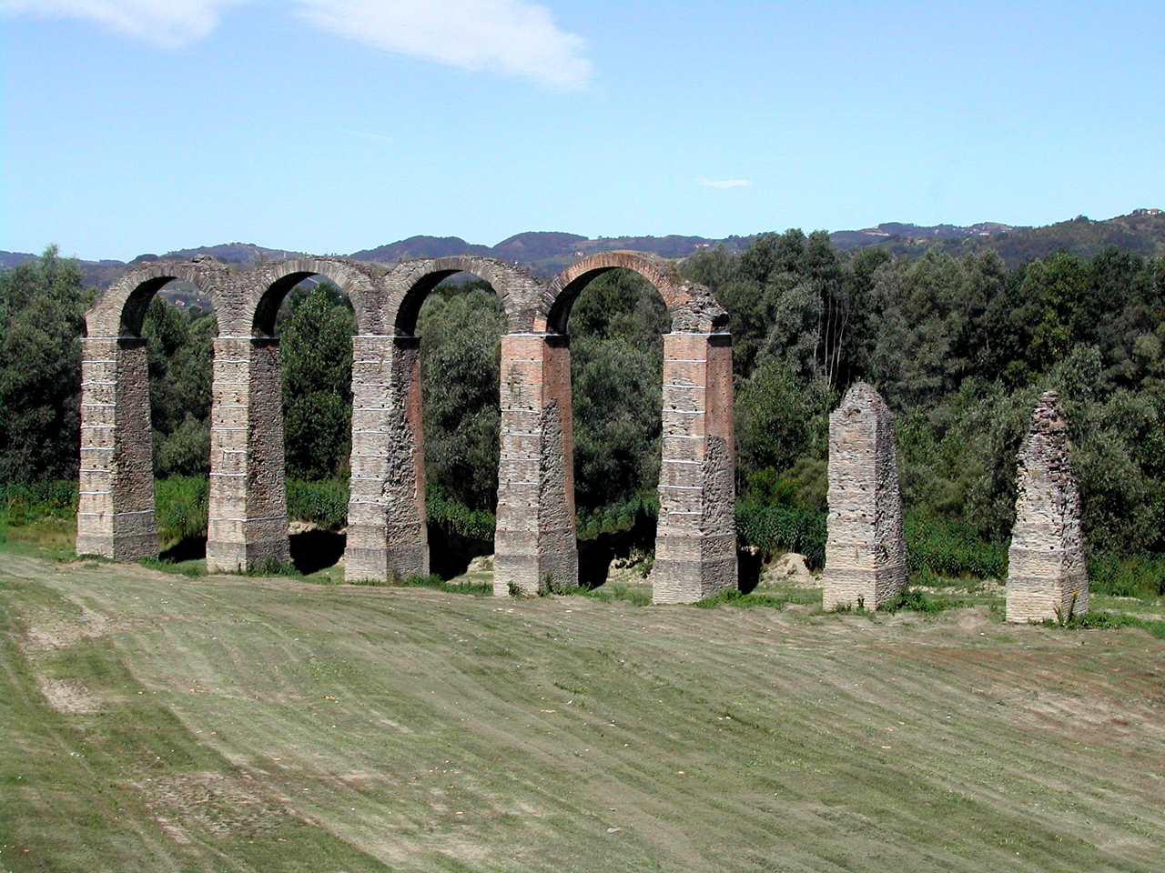 Acquedotto romano di Aquae Statiellae
