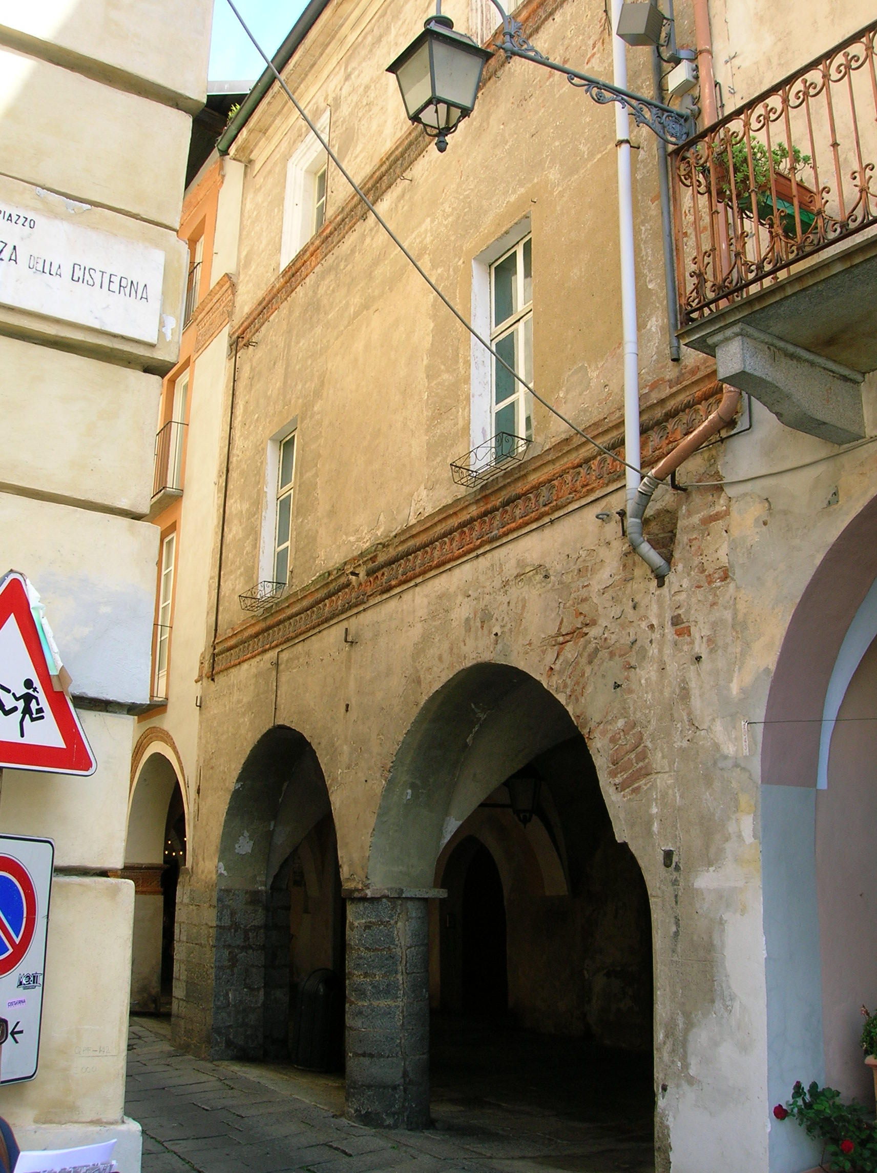 Casa di abitazione