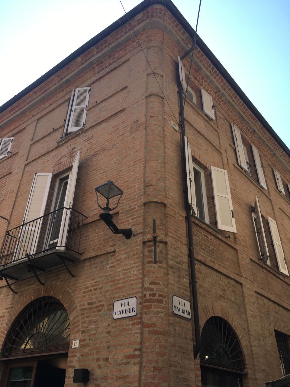 casa in via Cavour, 11
